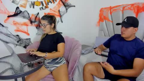 Snapshot of couple_fantasies69 chatting on October 24, 12:11 am Ari and Jacob online show from October 24, 12:11 am