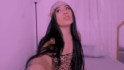 Couple sexxo online show from March 4, 12:39 am