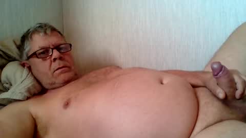 couples1234 online show from April 21, 10:11 am