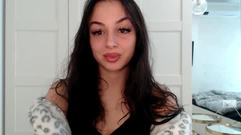 Courtney online show from February 19, 8:02 am