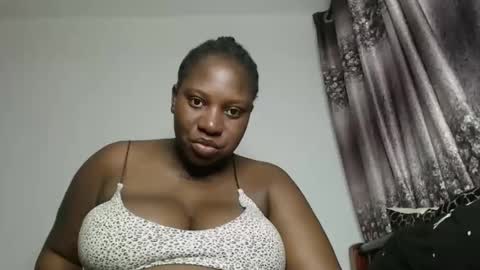 Erykah online show from January 15, 6:39 pm