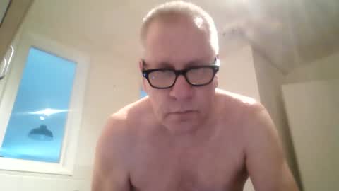 Snapshot of cranford99499791 chatting on October 26, 12:39 pm cranford99499791 online show from October 26, 12:39 pm