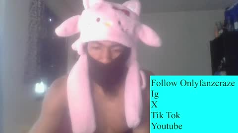 craze320084 online show from April 23, 4:41 pm