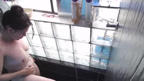 Wendy online show from April 23, 4:30 pm