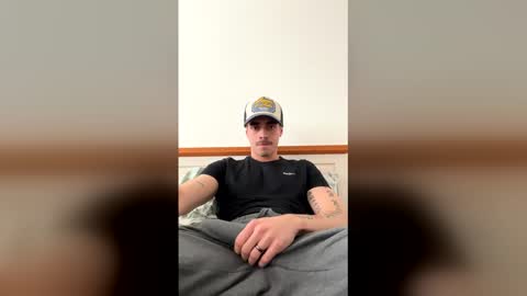 crazydickboy3 online show from April 15, 9:45 am