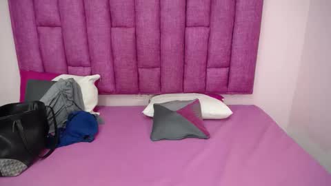 diosalinda online show from October 28, 8:21 pm