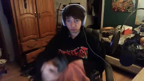 creamfilling1 online show from November 27, 1:13 am