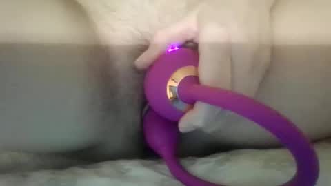 creammenow1229 online show from January 24, 8:11 pm