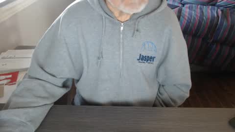 Creamormilk online show from September 22, 12:53 pm