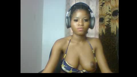 Creamy girl2 online show from February 25, 4:10 pm