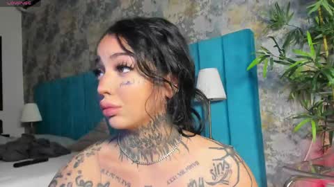 Sophie online show from May 23, 4:52 am