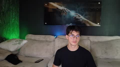 CRHISTIAN online show from April 5, 4:48 pm