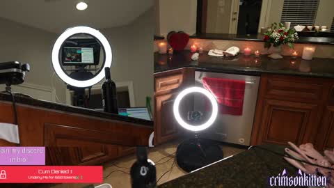 Crimson Kitten online show from February 15, 5:53 am