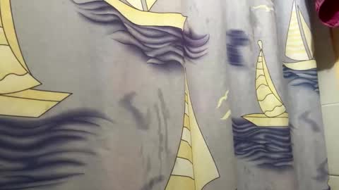 Snapshot of cris2428 chatting on February 1, 5:28 am cris2428 online show from February 1, 5:28 am