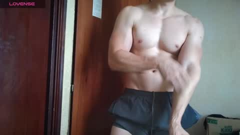 cris2428 online show from November 4, 9:05 pm