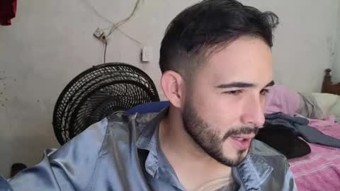 cris_simons online show from February 17, 11:33 pm