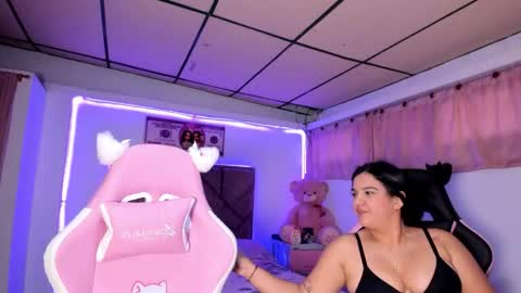 cristal_smith20 online show from March 15, 9:51 pm