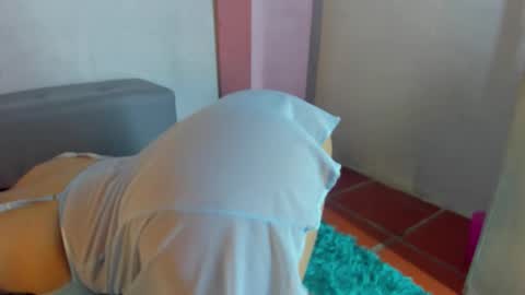 cristal_t2 online show from January 7, 7:52 pm