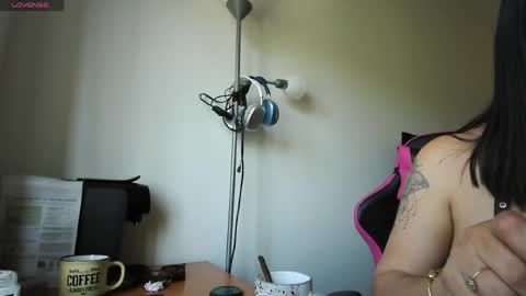 cristalmoon online show from May 22, 9:38 am