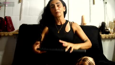   online show from July 10, 7:40 pm