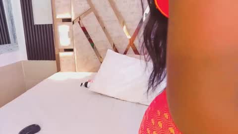 cristin  online show from October 16, 7:13 pm