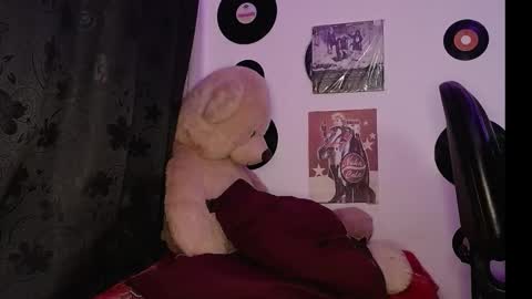 Christina online show from October 9, 10:37 pm