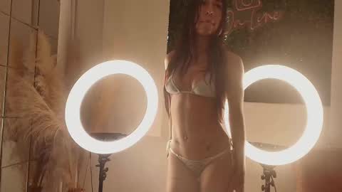 Cris  online show from March 13, 7:17 pm