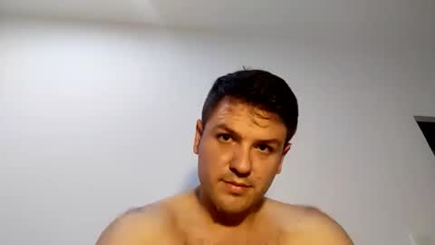 cristopher3042 online show from March 2, 4:50 am