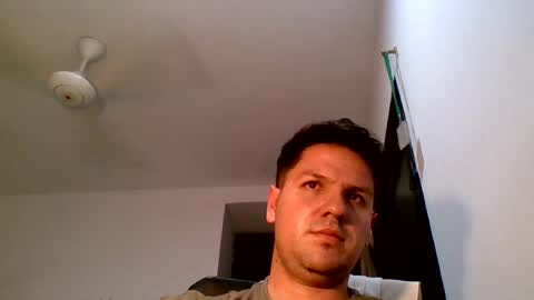 cristopher3042 online show from July 15, 8:19 am