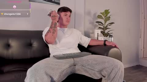 Cristopher online show from March 28, 3:35 pm