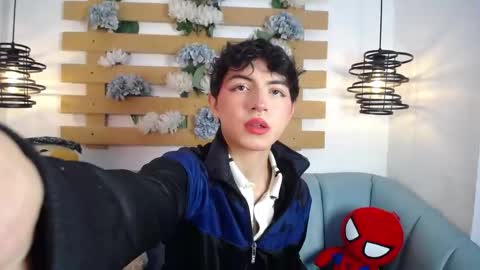 Cristopher  online show from May 17, 8:07 pm