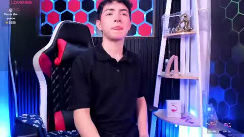 Cristopher  online show from July 2, 8:47 pm