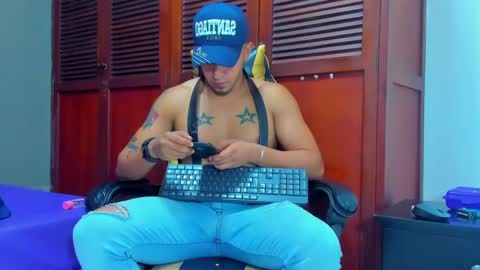 Say me Cris online show from February 18, 3:52 pm