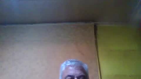 crmperez online show from January 20, 11:43 pm