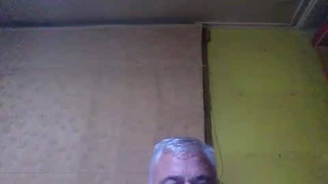 crmperez online show from June 2, 9:17 pm