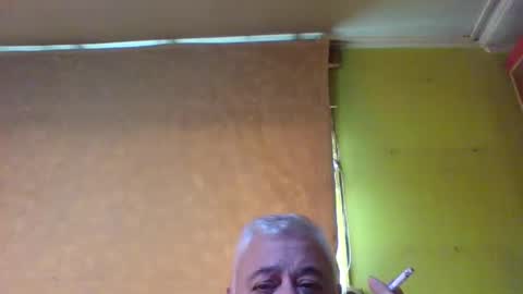 crmperez online show from September 18, 8:35 pm