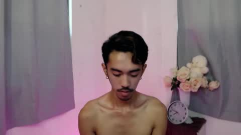 crocodale online show from October 12, 5:22 am