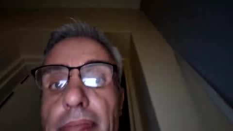 Crucut online show from January 13, 3:23 am