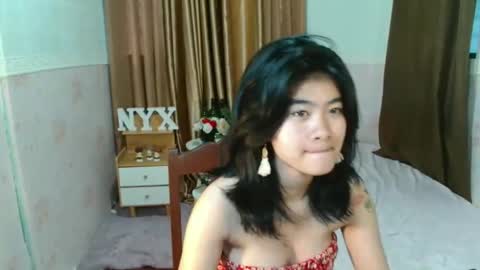 Snapshot of cruella_summer601 chatting on October 23, 10:32 pm Im CruellaDont forget to follow me online show from October 23, 10:32 pm