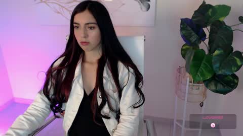 crystal_arlette online show from March 17, 2:33 pm
