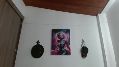 Crystal Blaze online show from April 5, 2:47 pm