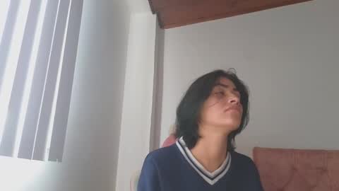 Crystal Blaze online show from October 20, 2:33 pm