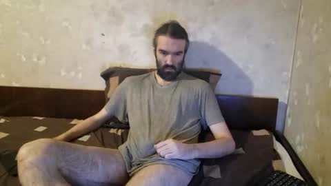 Crystallax online show from December 4, 4:45 am