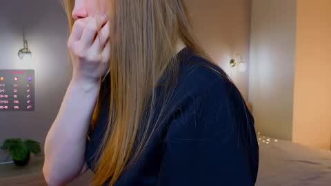 Diva online show from April 17, 9:22 am