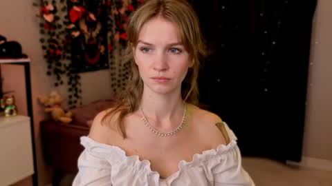 Crystal online show from April 23, 5:48 am