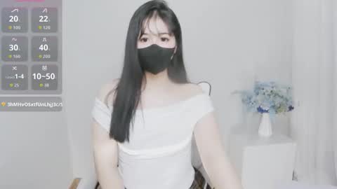 lea online show from March 12, 9:57 am