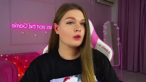 Crystal online show from December 21, 10:43 am