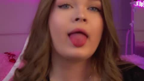 Crystal online show from February 15, 7:51 am