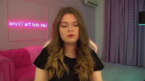 Crystal online show from February 9, 6:21 pm