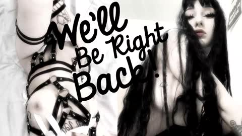 Sasha    Make me moan with patterns   good music here  online show from October 30, 11:22 am